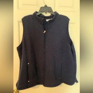 Navy quilted vest Kim Rogers- 2X used condition